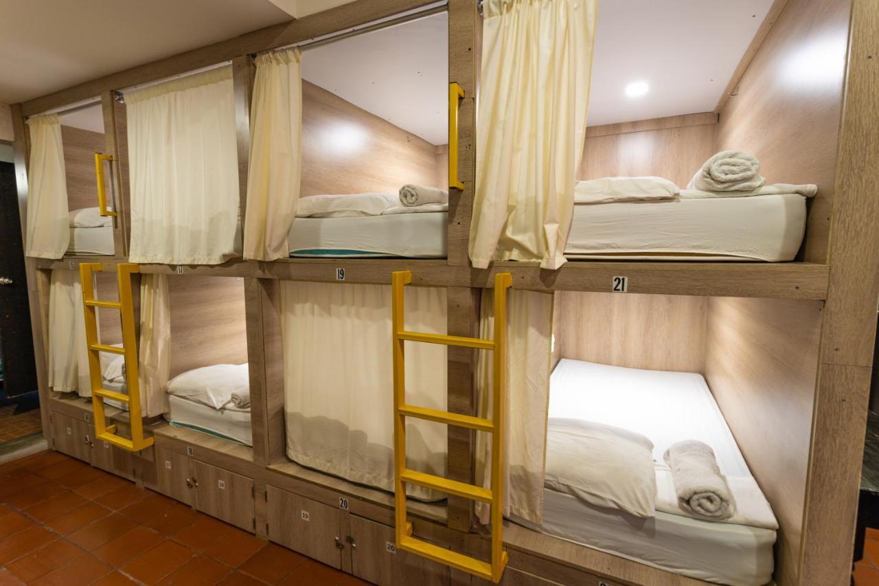 Hostel The Pod 33 Panama City Exterior photo